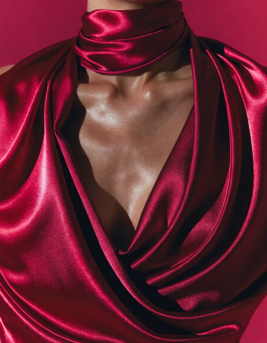 Editorial portrait illustrating the demand for natural body contouring